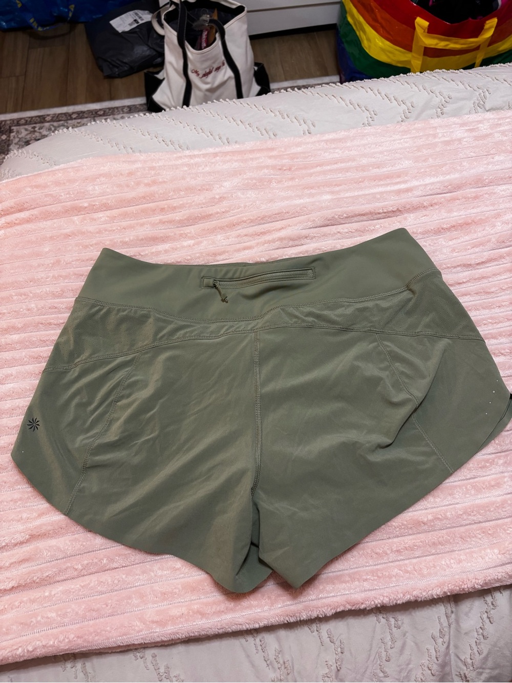 NWT Athleta Women’s Olive Green Performance Shorts - Picture 2 of 4